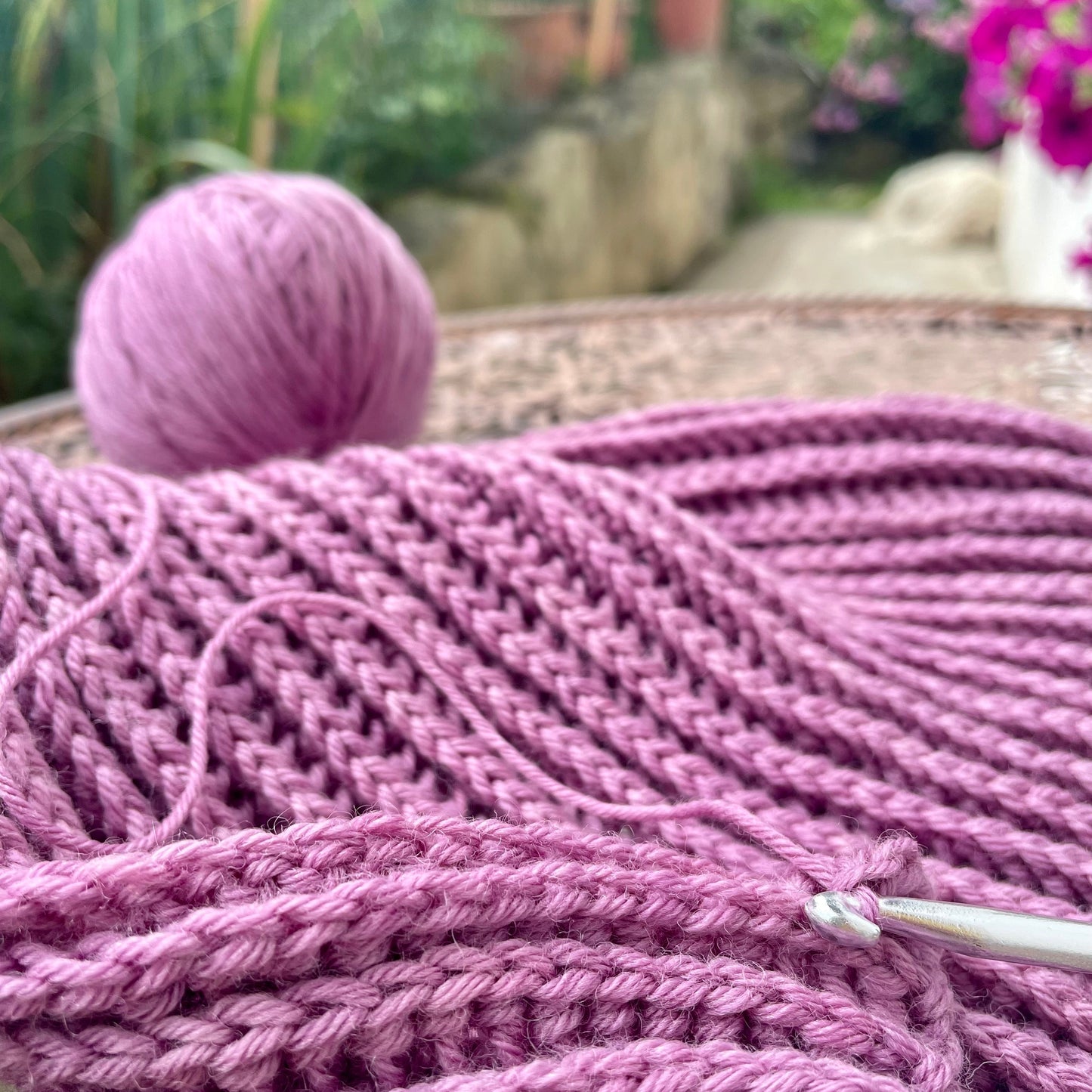 Handgemachte Haube aus 70 % Merino und 30 % Yakwolle